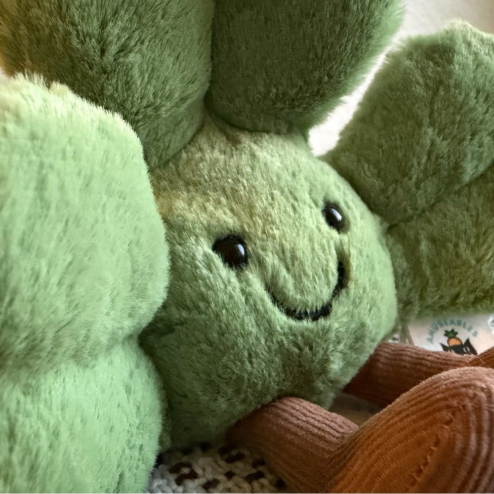 Jellycat Siofra Shamrock - Picture 5 of 7